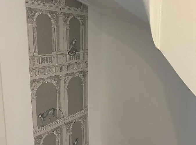 Berg Messe Dg 1zi, K,d,b Parkplatz, W-lan, Homeoffice *